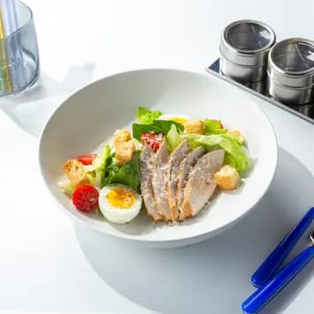 Цезарь с цыплёнком